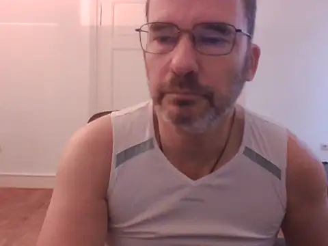 Snapshot of stallionrider88 chatting on October 26, 2025, 2:23 pm stallionrider88 online show from October 26, 2025, 2:23 pm