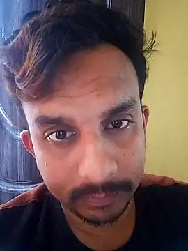 Snapshot of Nihaal17 chatting on November 4, 2025, 9:52 am Nihaal17 online show from November 4, 2025, 9:52 am