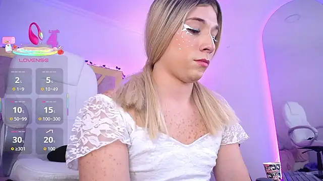 Ashley parkerr online show from October 5, 2025, 3:43 pm