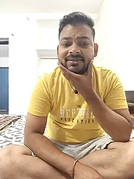 xyz-indian online show from October 12, 2025, 7:51 am