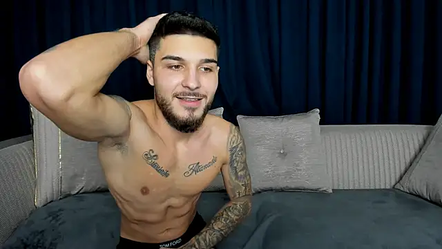 ZaraBliss3 online show from October 15, 2025, 9:04 pm