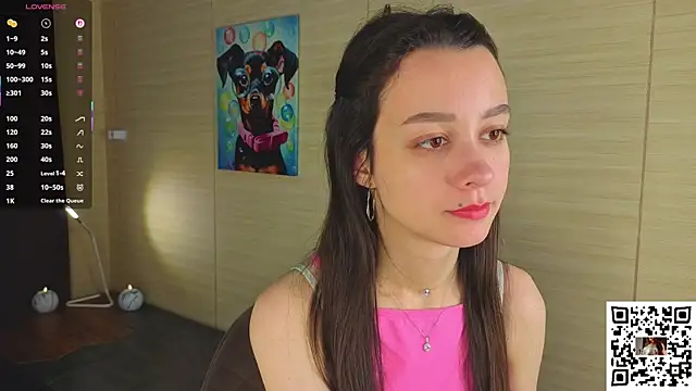 VineciaDestors online show from October 20, 2025, 3:45 pm