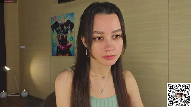 VineciaDestors online show from October 23, 2025, 2:16 pm