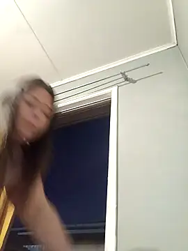 tudiablitalitabellaaa online show from November 8, 2025, 12:00 am