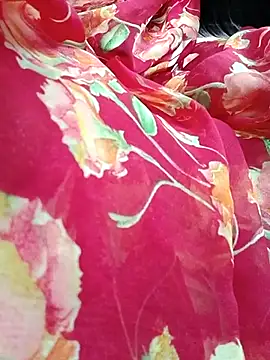 Snapshot of Hot_pooja55 chatting on October 5, 2025, 2:10 am Hot pooja55 online show from October 5, 2025, 2:10 am