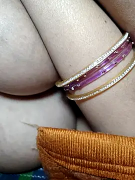 Snapshot of Hot_pooja55 chatting on March 20, 2026, 4:56 pm Hot pooja55 online show from March 20, 2026, 4:56 pm