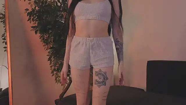 Loona Eclipse online show from January 17, 2026, 8:12 pm