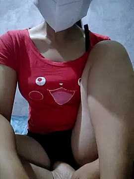 Lilyy-y online show from October 1, 2025, 9:21 pm