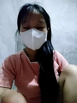 Lilyy-y online show from October 12, 2025, 9:03 pm