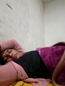 Suhani hot12 online show from October 29, 2025, 10:44 pm