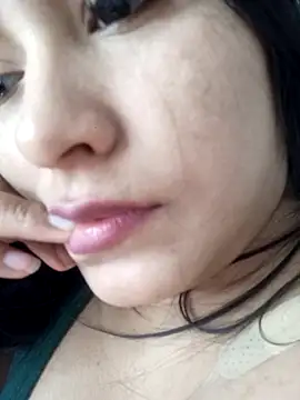 cazumyy online show from November 13, 2025, 3:55 pm