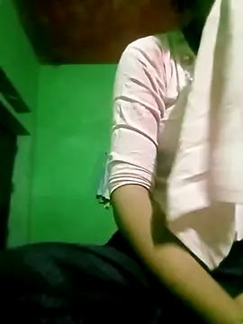 Snapshot of Hot-yuo84 chatting on October 21, 2025, 6:30 pm Hot-yuo84 online show from October 21, 2025, 6:30 pm