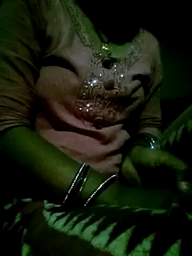 Snapshot of Hot-yuo84 chatting on October 29, 2025, 5:47 pm Hot-yuo84 online show from October 29, 2025, 5:47 pm