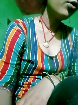 Snapshot of Hot-yuo84 chatting on October 31, 2025, 4:52 pm Hot-yuo84 online show from October 31, 2025, 4:52 pm