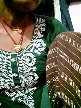 Snapshot of Hot-yuo84 chatting on November 7, 2025, 6:08 pm Hot-yuo84 online show from November 7, 2025, 6:08 pm