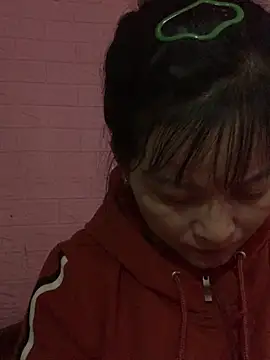 Star-sweet online show from October 23, 2025, 1:38 am