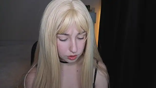 Snapshot of YukiMisa chatting on September 10, 2025, 1:44 pm YukiMisa online show from September 10, 2025, 1:44 pm