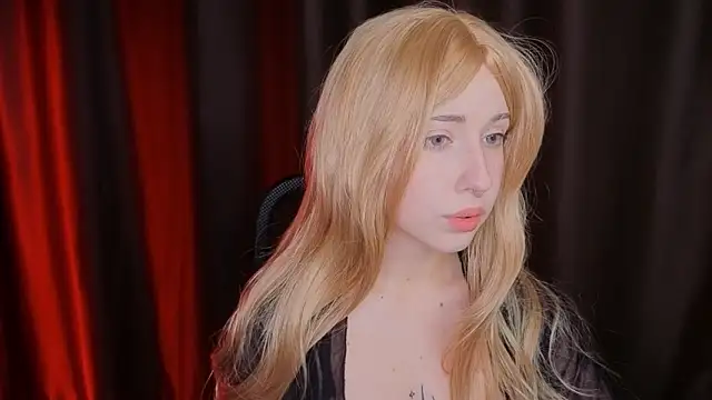 Snapshot of YukiMisa chatting on October 29, 2025, 4:31 pm YukiMisa online show from October 29, 2025, 4:31 pm