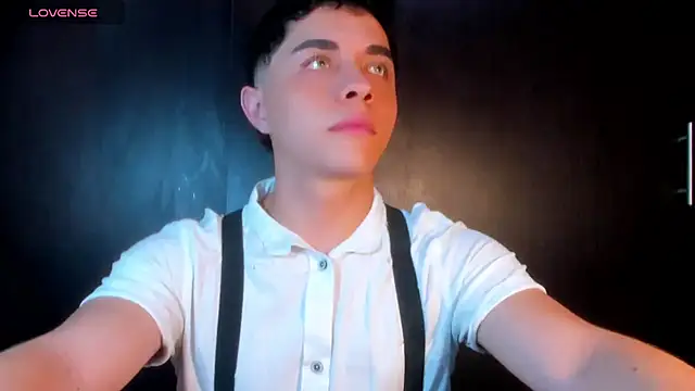 Snapshot of maximogray chatting on October 20, 2025, 5:57 pm maximogray online show from October 20, 2025, 5:57 pm