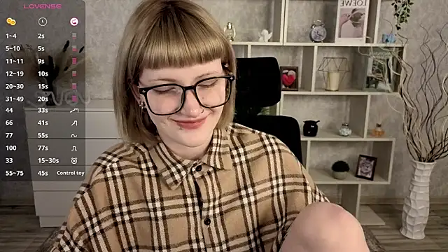 EchoBloom online show from October 17, 2025, 10:40 am