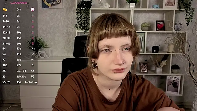 EchoBloom online show from October 31, 2025, 10:38 am