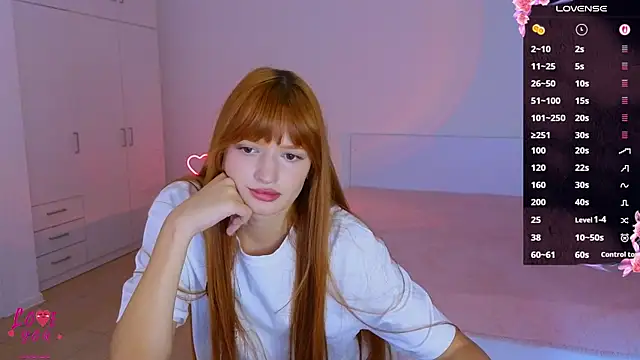 CuteAriel7 online show from September 11, 2025, 3:34 pm