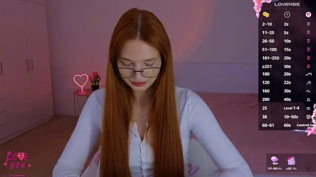 CuteAriel7 online show from September 30, 2025, 6:13 pm