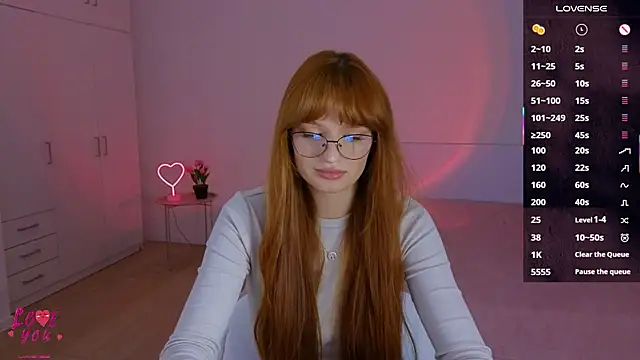 CuteAriel7 online show from October 18, 2025, 3:02 pm