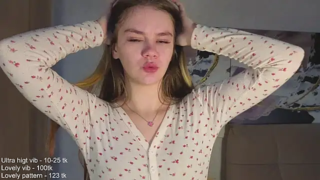 Snapshot of Angel_oci chatting on October 29, 2025, 2:19 pm Angel oci online show from October 29, 2025, 2:19 pm