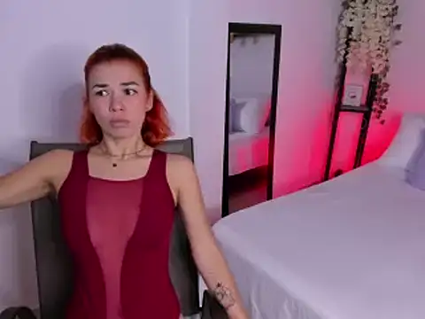 Snapshot of selene_boyer chatting on October 14, 2025, 4:19 pm selene boyer online show from October 14, 2025, 4:19 pm