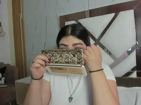 im bunny   online show from March 19, 2026, 11:36 am