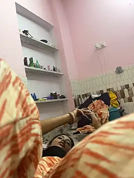 Hotjiya5656 online show from May 29, 2026, 7:01 pm
