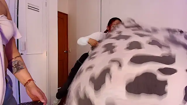 Dakota Megan 69 online show from October 8, 2025, 2:25 pm