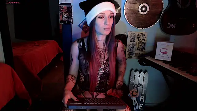 lilithword online show from December 16, 2025, 12:48 am