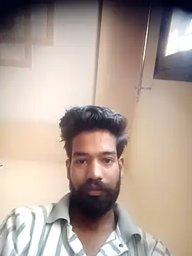 priyansh78584 online show from October 24, 2025, 4:31 am