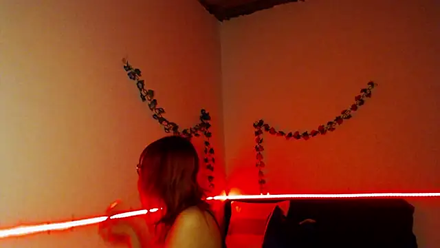 amatistapink online show from November 7, 2025, 5:18 am