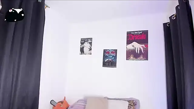 Velvet Moon1 online show from April 2, 2026, 10:29 pm