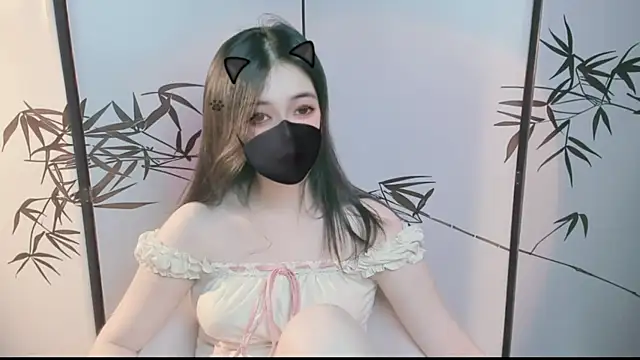 Sparkly Candy online show from December 23, 2025, 12:30 am