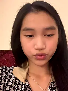 Snapshot of -Lie-06 chatting on September 30, 2025, 11:26 am -Lie-06 online show from September 30, 2025, 11:26 am