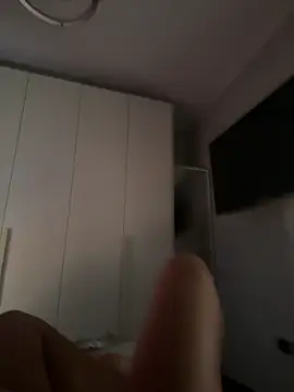 BabyLeopard online show from September 27, 2025, 1:05 pm