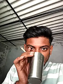 Snapshot of shektiwari chatting on July 5, 2026, 4:52 am shektiwari online show from July 5, 2026, 4:52 am