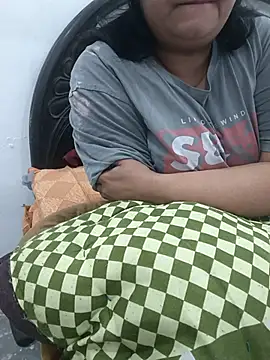 payal 261072  online show from January 16, 2026, 10:25 pm