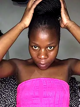 Crazyqueenxxx online show from November 19, 2025, 10:43 pm