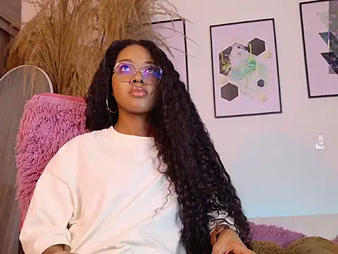 Snapshot of Gianellaarittza chatting on September 9, 2025, 12:21 am Gianellaarittza online show from September 9, 2025, 12:21 am