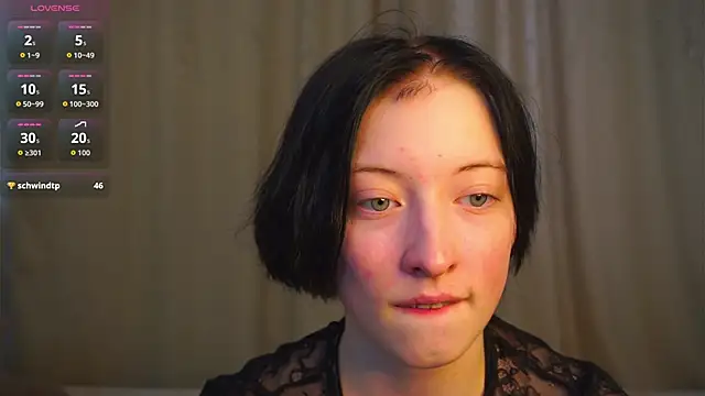 Snapshot of JuanaFriesz chatting on February 8, 2026, 9:13 am JuanaFriesz online show from February 8, 2026, 9:13 am