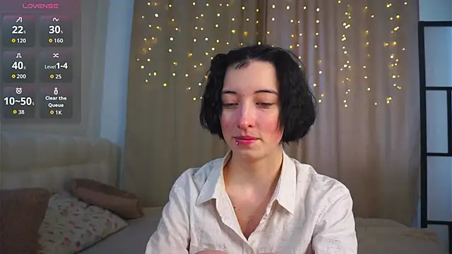 Snapshot of JuanaFriesz chatting on February 13, 2026, 9:16 am JuanaFriesz online show from February 13, 2026, 9:16 am