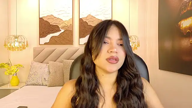 kendalFox  online show from October 10, 2025, 12:15 pm