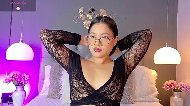 kendalFox  online show from March 5, 2026, 12:06 am