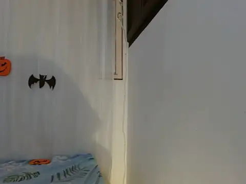 NoraParkeer online show from October 11, 2025, 7:12 pm