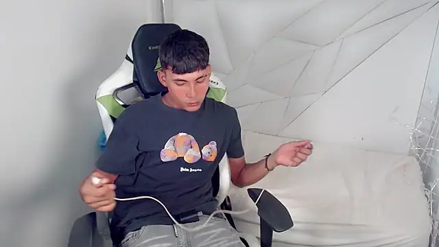 Austin col  online show from September 30, 2025, 7:30 pm